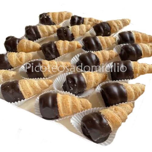 Cachitos manjar o crema pastelera