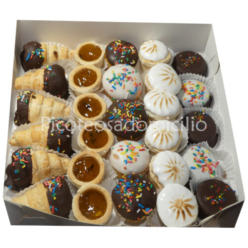 Caja de mini pastelitos 1